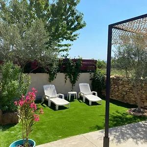 Hébergement de vacances La Vigne, Saint-Just (Ardeche)